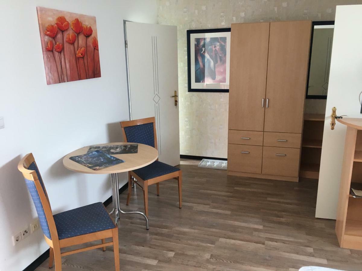 فندق Gaestezimmer Siminciuc آخن المظهر الخارجي الصورة