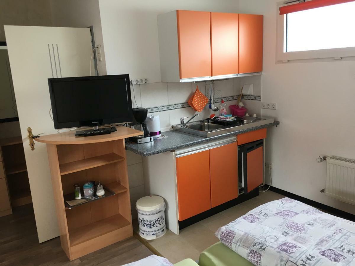 فندق Gaestezimmer Siminciuc آخن المظهر الخارجي الصورة
