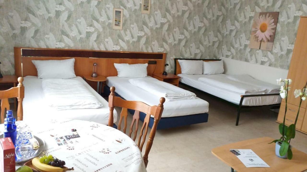 فندق Gaestezimmer Siminciuc آخن المظهر الخارجي الصورة